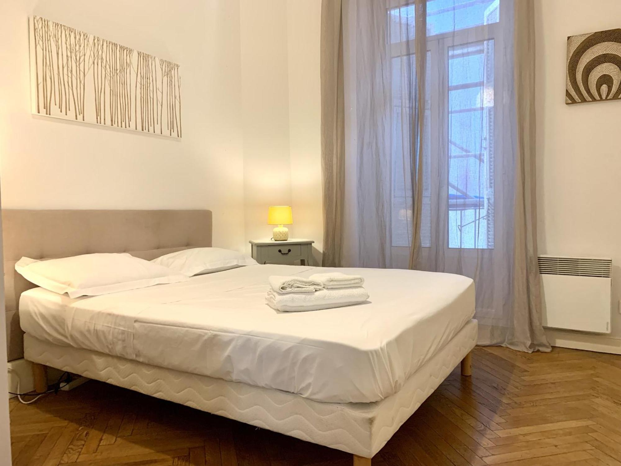 Aparthotel Riviera - 2 Minutes De La Plage - Exceptionnel 2 Chambres Ac - Balcon Meyerbeer 1 Nice Exterior photo